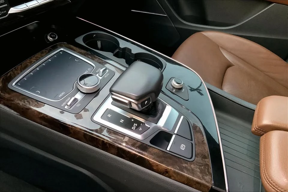 2017 Audi 4M Q7 - Image 9 of 12