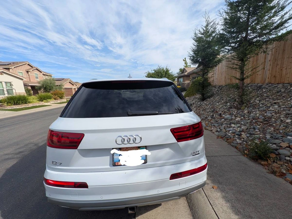 2017 Audi 4M Q7 - Image 4 of 20