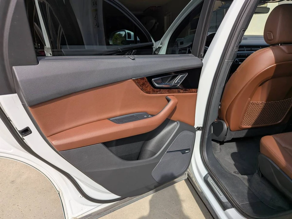 2017 Audi 4M Q7 - Image 12 of 20