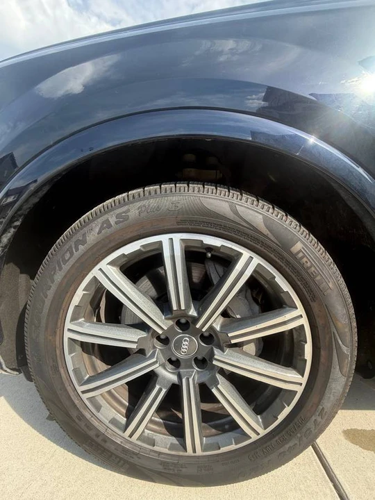 2017 Audi 4M Q7 - Image 9 of 16