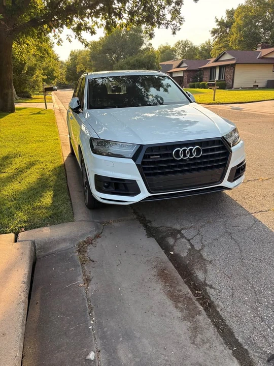 2017 Audi 4M Q7 - Image 2 of 8