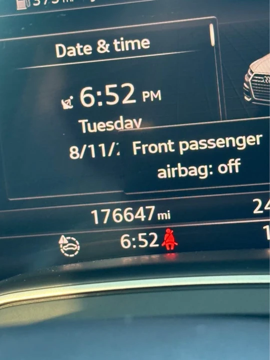 2017 Audi 4M Q7 - Image 8 of 8