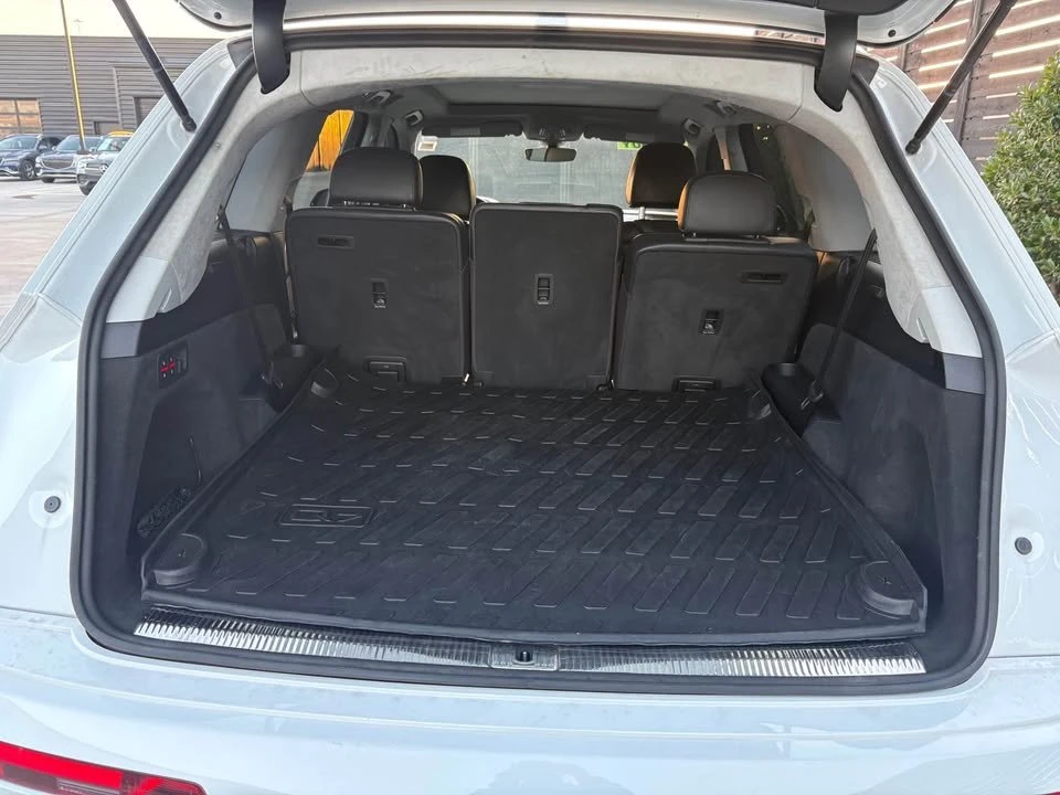 2017 Audi 4M Q7 - Image 12 of 13