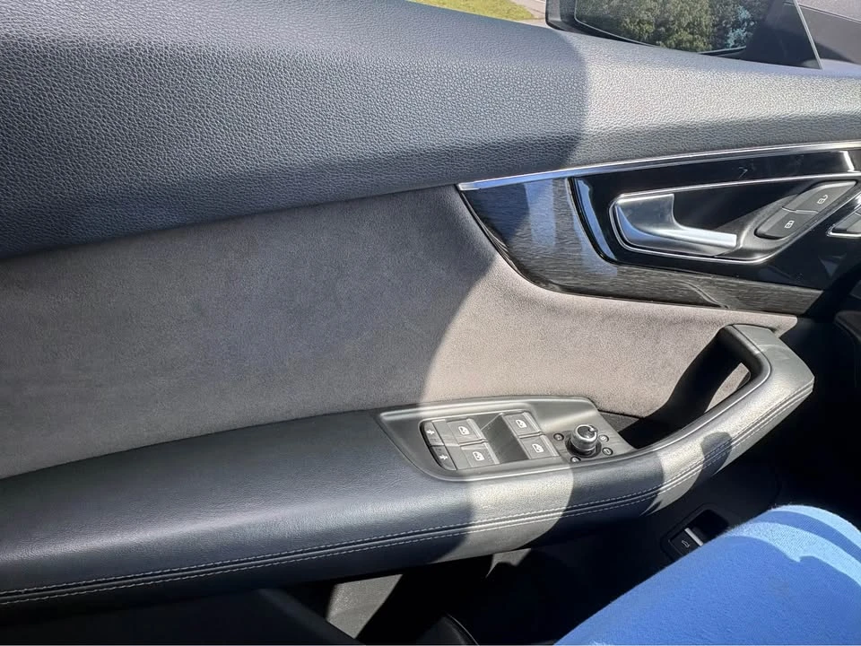 2017 Audi 4M Q7 - Image 10 of 13