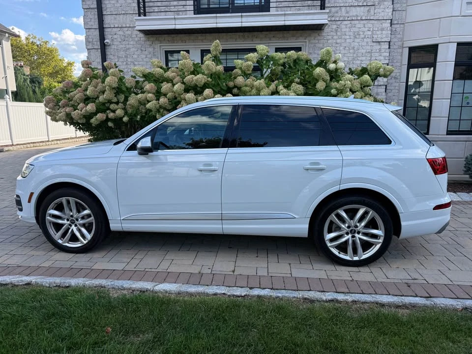 2017 Audi 4M Q7 - Image 4 of 16