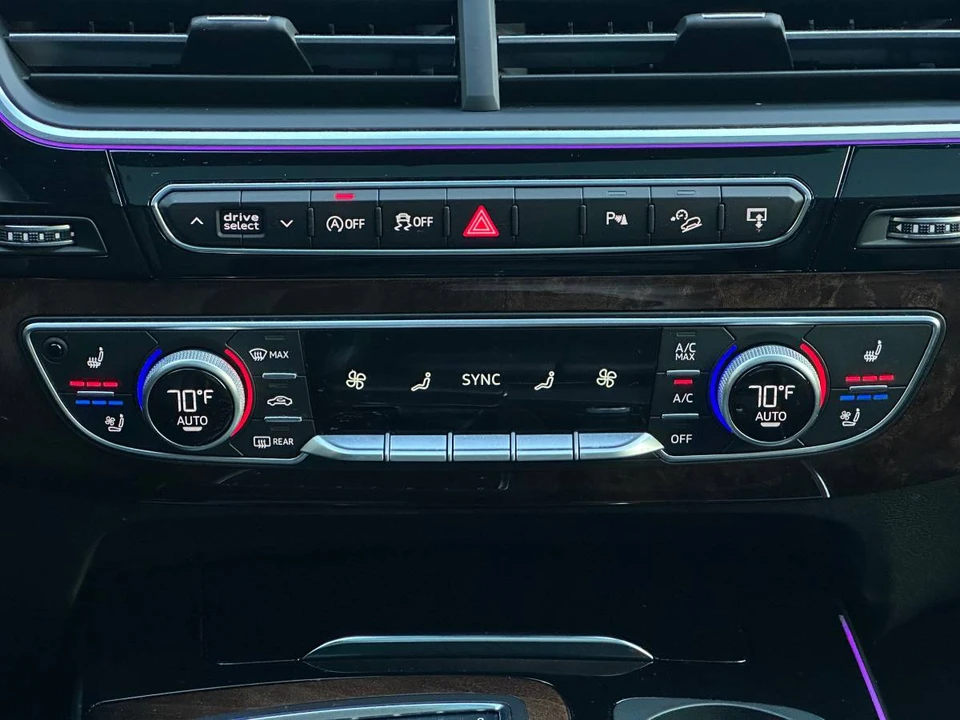 2017 Audi 4M Q7 - Image 17 of 24