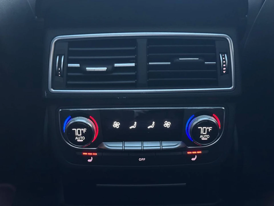 2017 Audi 4M Q7 - Image 13 of 24