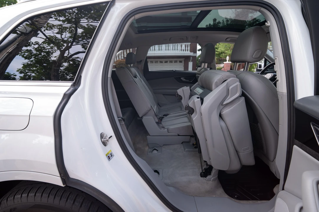 2017 Audi 4M Q7 - Image 28 of 31
