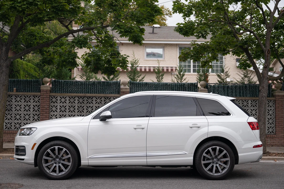 2017 Audi 4M Q7 - Image 7 of 31