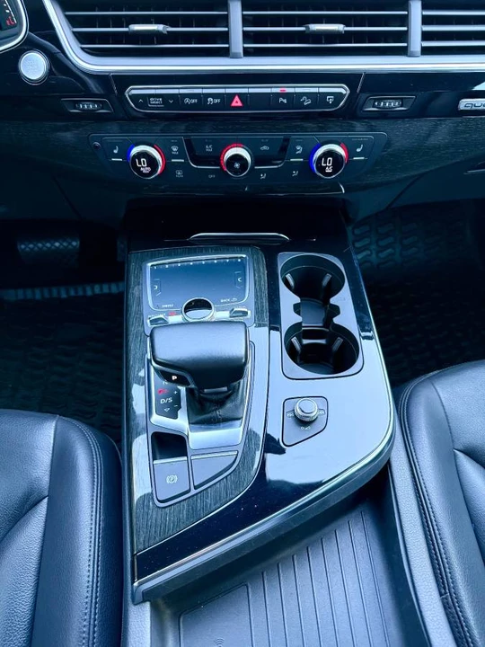 2017 Audi 4M Q7 - Image 14 of 24