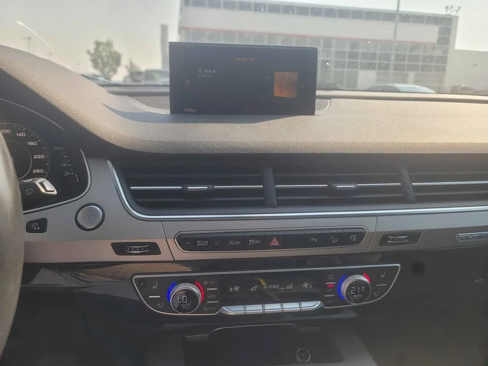 2017 Audi 4M Q7 - Image 9 of 15