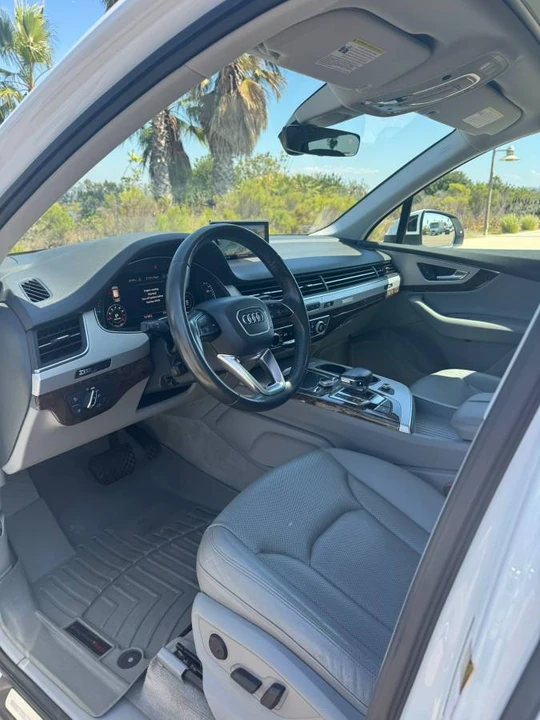 2017 Audi 4M Q7 - Image 13 of 24