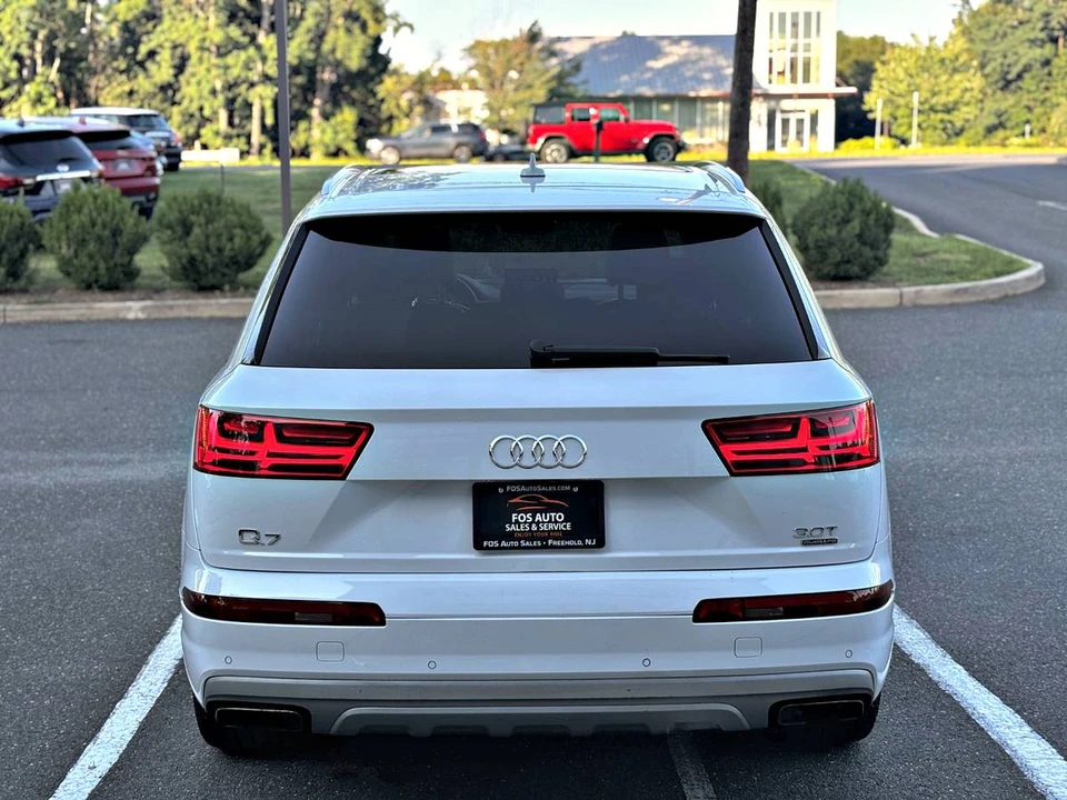 2017 Audi 4M Q7 - Image 8 of 21