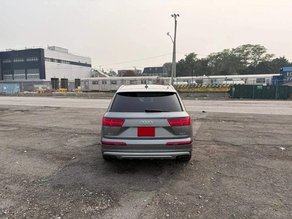 2017 Audi 4M Q7 - Image 8 of 22