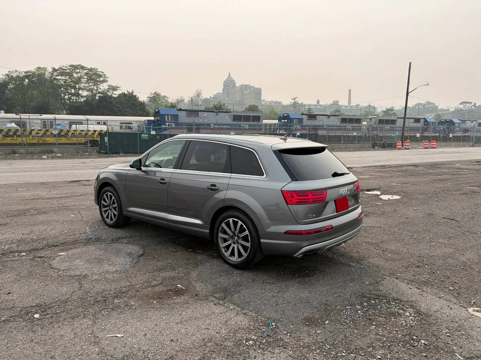 2017 Audi 4M Q7 - Image 10 of 22