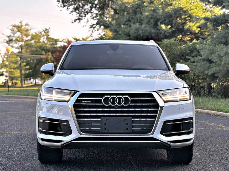 2017 Audi 4M Q7 - Image 4 of 22
