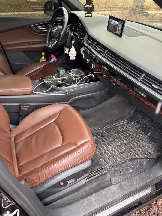 2017 Audi 4M Q7 - Image 9 of 10
