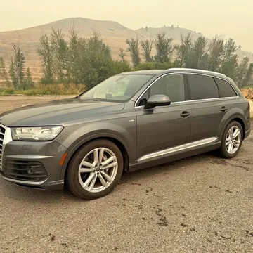 2017 Audi Q7 Technik S-Line Pkg
