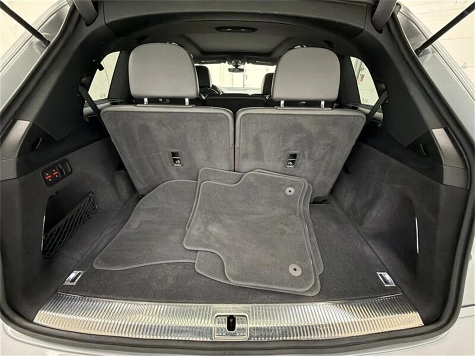 2017 Audi 4M Q7 - Image 16 of 17