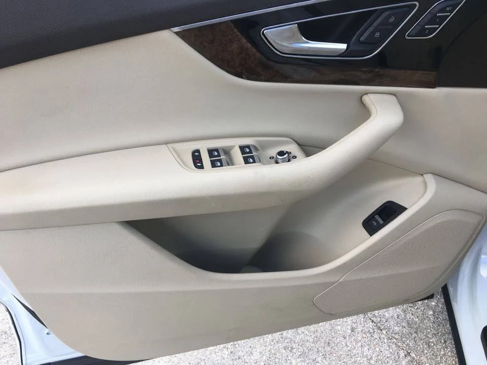 2017 Audi 4M Q7 - Image 11 of 20