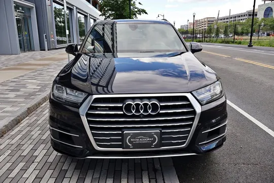 2017 Audi Q7 3.0T Premium Plus