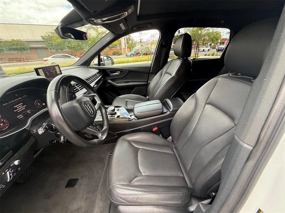 2017 Audi 4M Q7 - Image 13 of 31