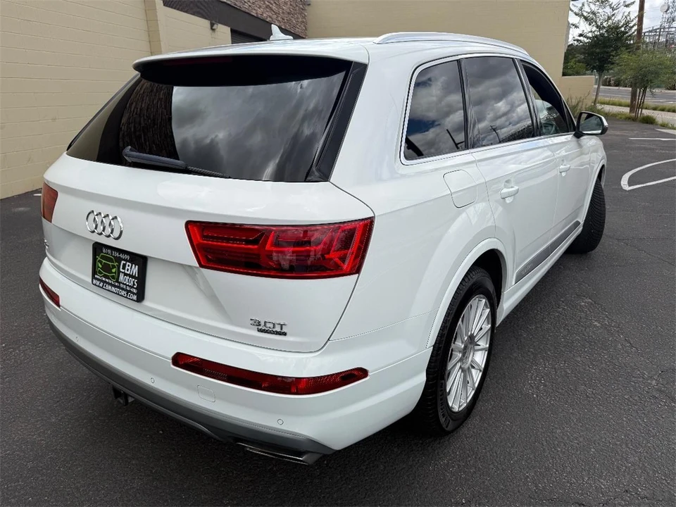 2017 Audi 4M Q7 - Image 9 of 31