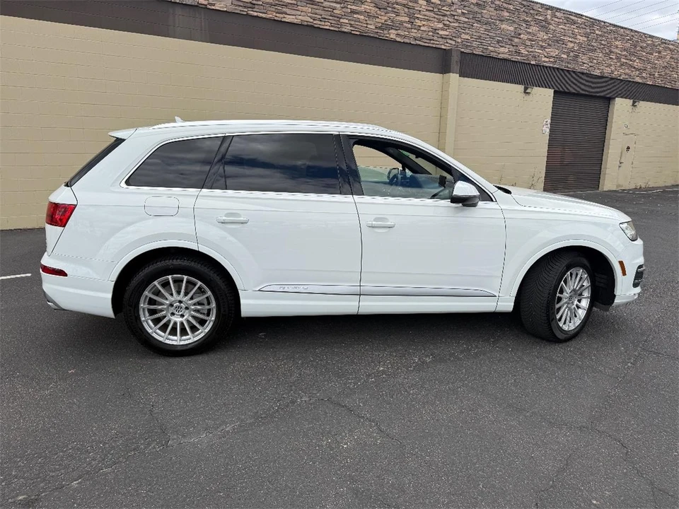 2017 Audi 4M Q7 - Image 10 of 31