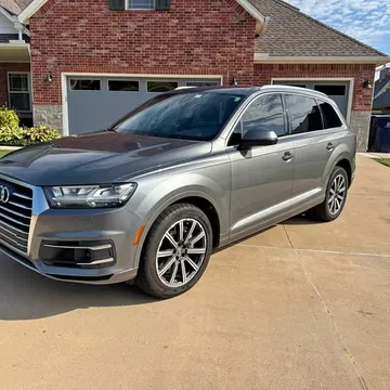 2017 Audi Q7 Premium Plus