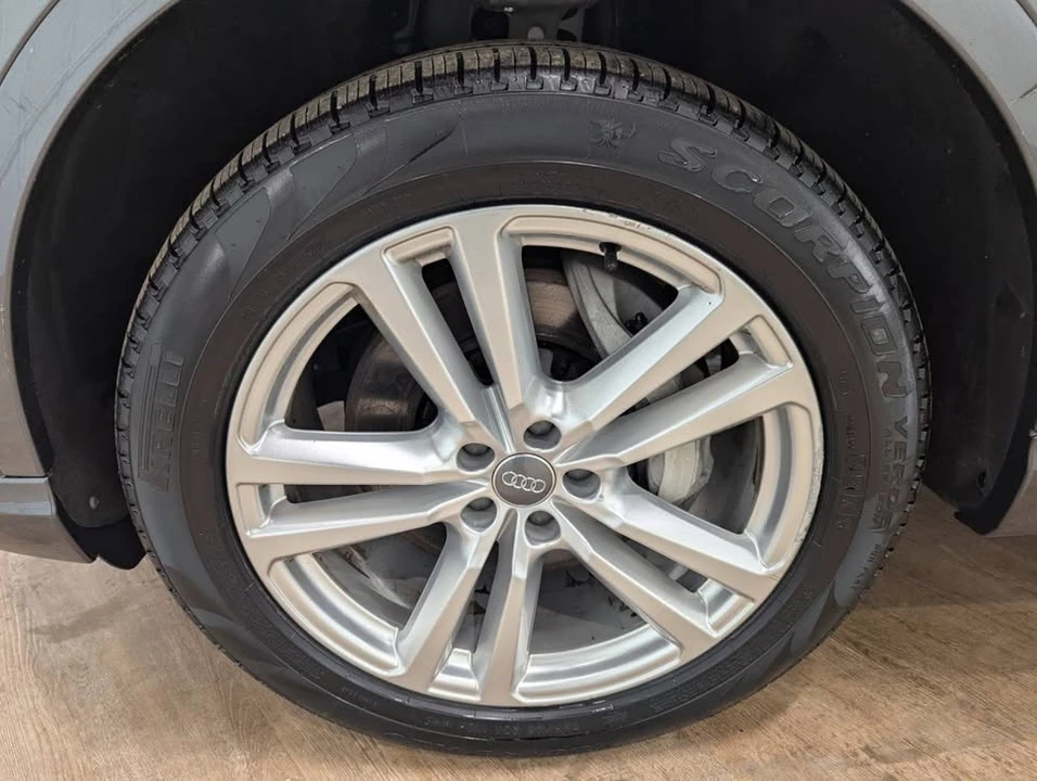2017 Audi 4M Q7 - Image 9 of 20