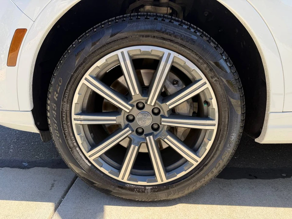 2017 Audi 4M Q7 - Image 18 of 24
