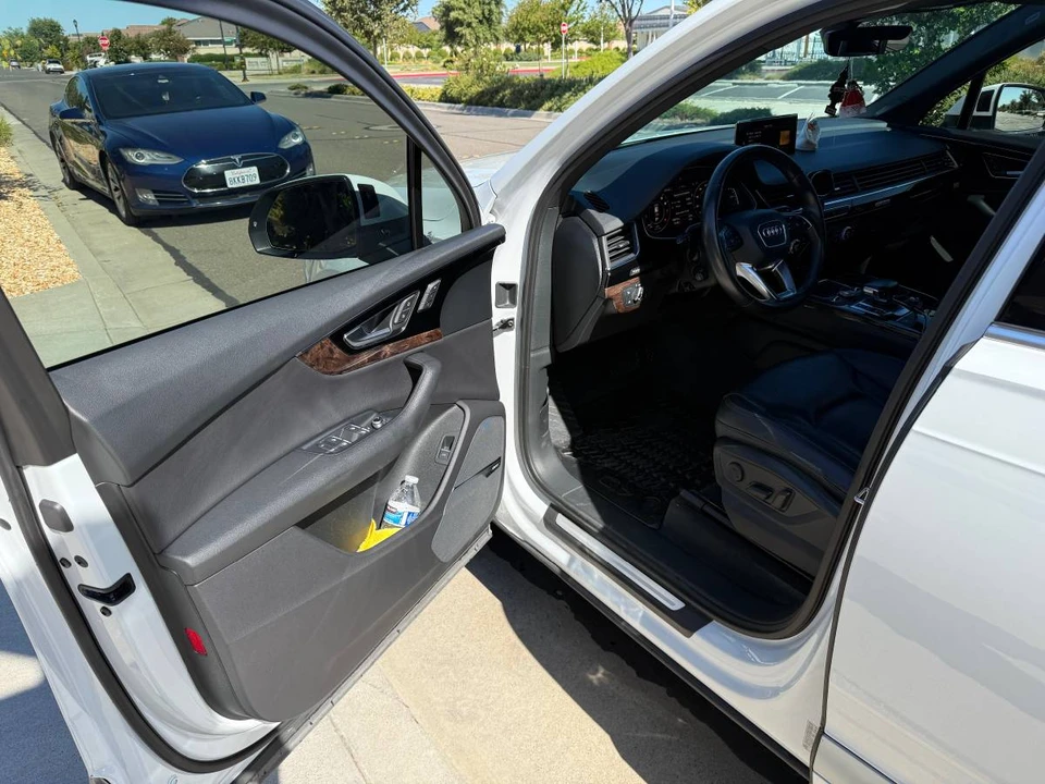 2017 Audi 4M Q7 - Image 13 of 24