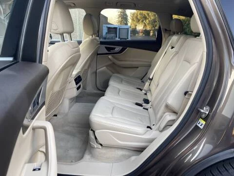 2017 Audi 4M Q7 - Image 10 of 18