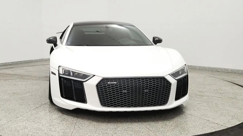 2017 Audi 4S R8 - Image 8 of 20