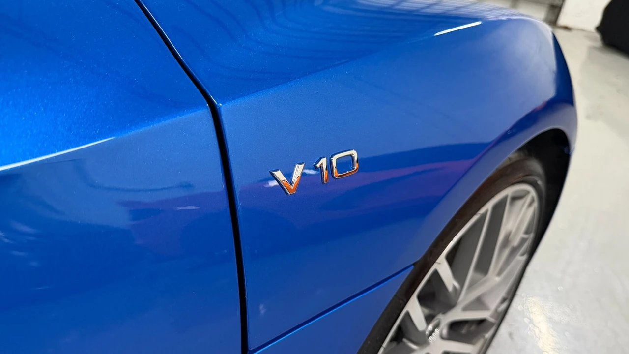 2017 Audi 4S R8 - Image 4 of 31