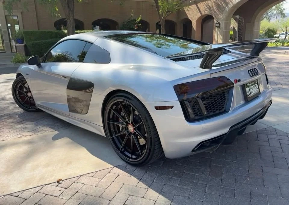 2017 Audi 4S R8 - Image 7 of 20