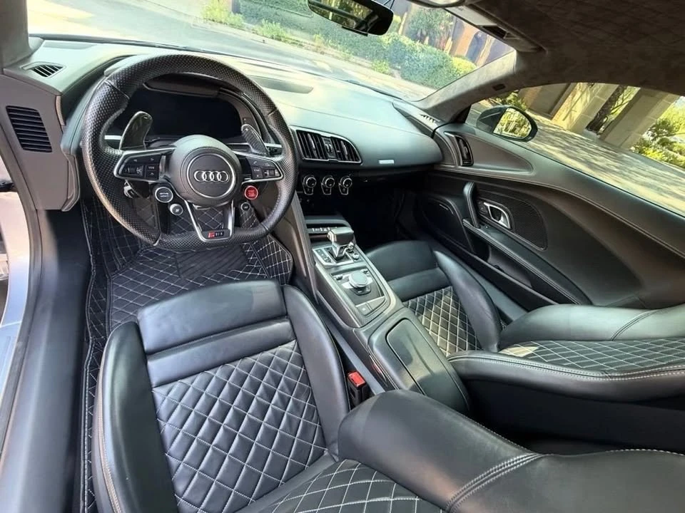 2017 Audi 4S R8 - Image 18 of 20
