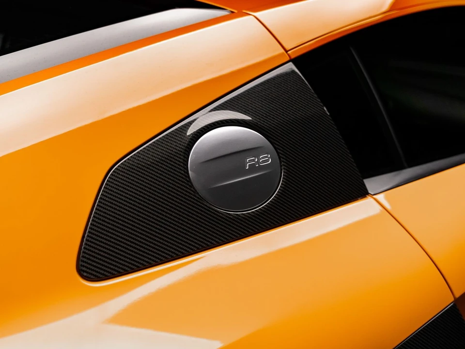 2017 Audi 4S R8 - Image 31 of 31