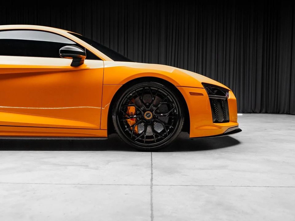 2017 Audi 4S R8 - Image 27 of 31