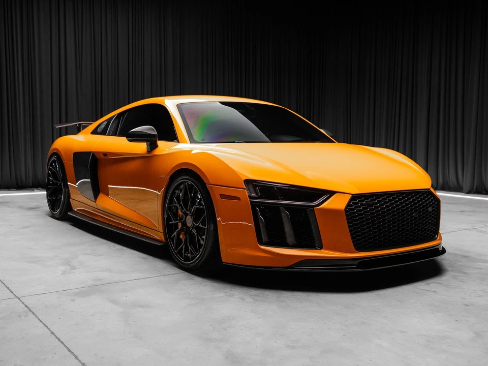 2017 Audi 4S R8 - Image 14 of 31