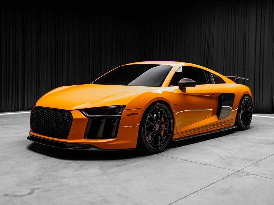 2017 Audi 4S R8 - Image 20 of 31