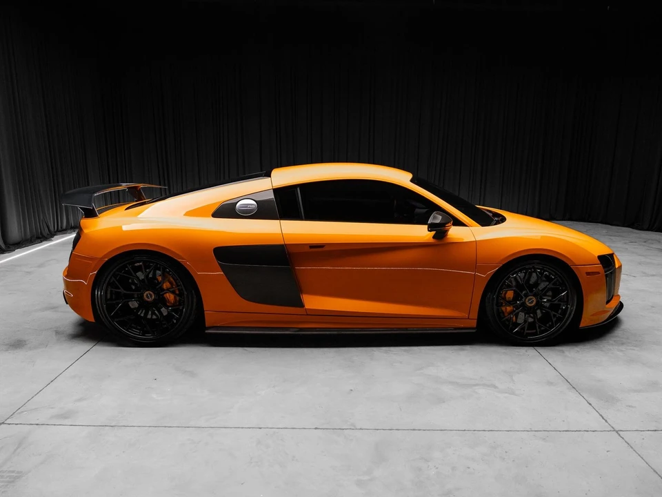 2017 Audi 4S R8 - Image 12 of 31