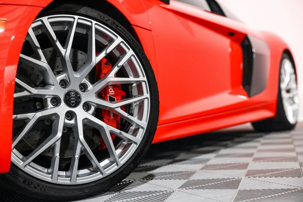 2017 Audi 4S R8 - Image 11 of 21
