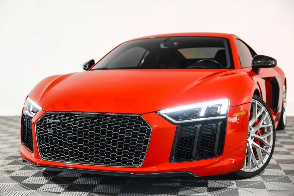 2017 Audi 4S R8 - Image 10 of 21