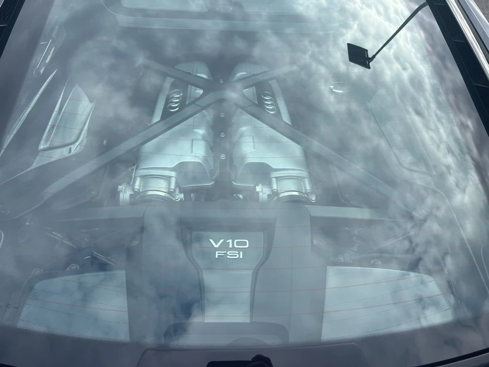 2017 Audi 4S R8 - Image 10 of 20
