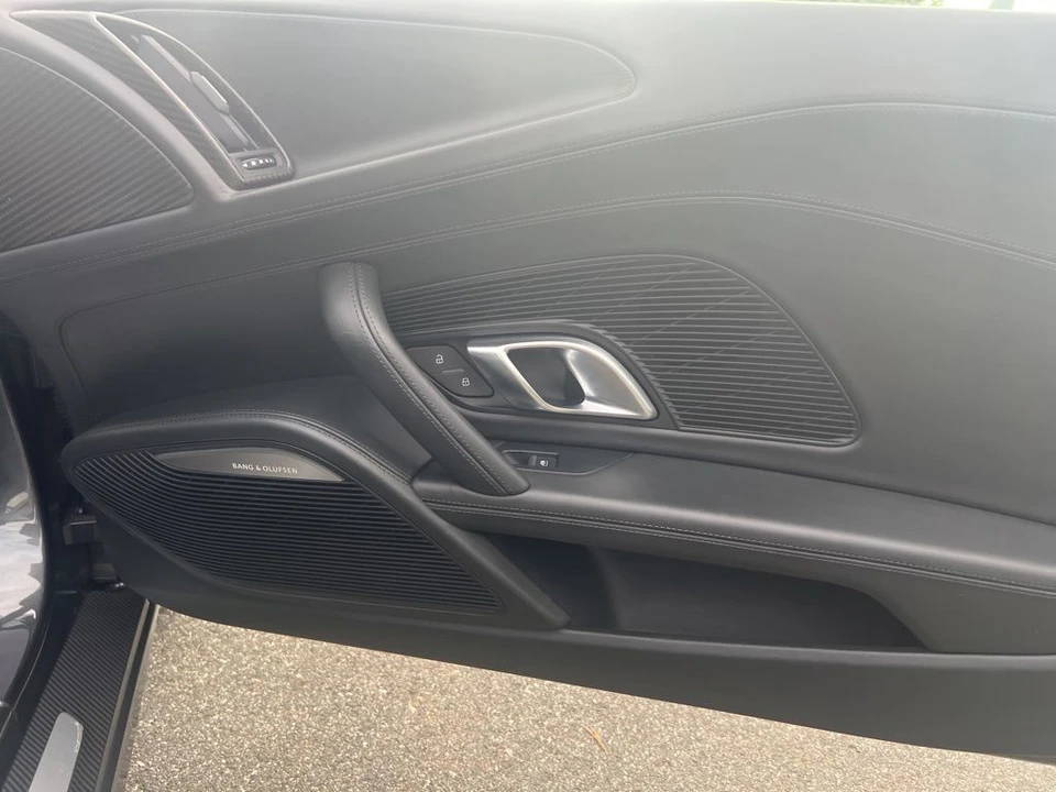 2017 Audi 4S R8 - Image 12 of 20