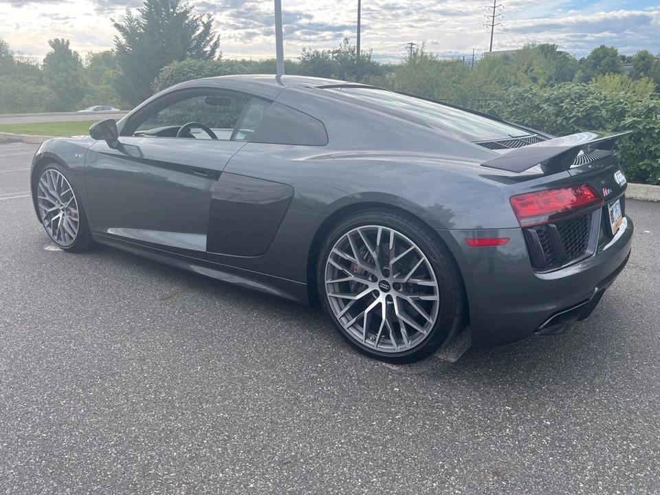 2017 Audi 4S R8 - Image 6 of 20