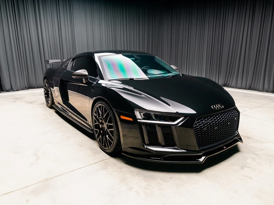 2017 Audi 4S R8 - Image 8 of 12