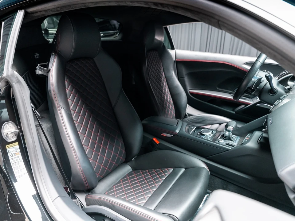 2017 Audi 4S R8 - Image 5 of 12