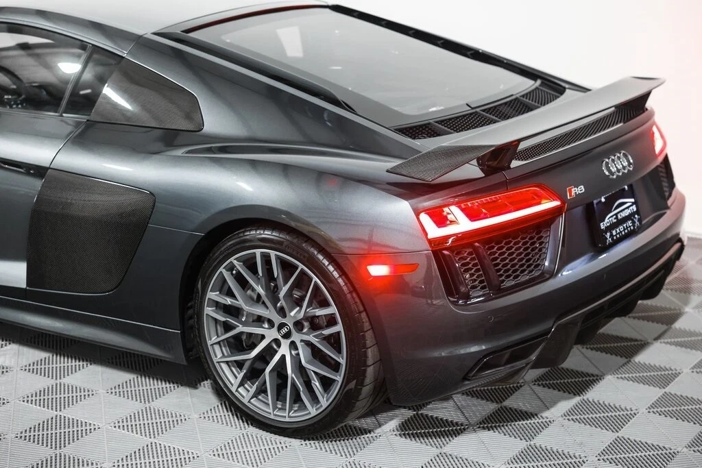 2017 Audi 4S R8 - Image 16 of 21